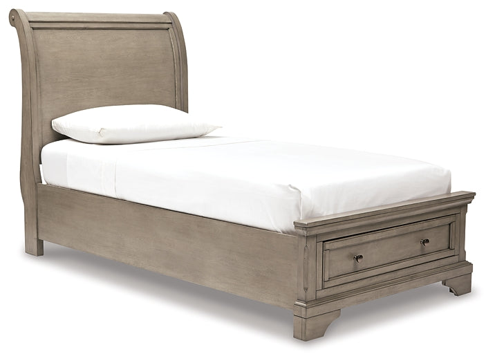 Lettner Twin Sleigh Bed with Mirrored Dresser
