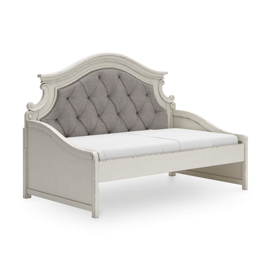 Realyn Twin Day Bed