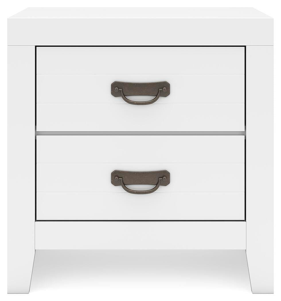Binterglen King Panel Bed with Mirrored Dresser and Nightstand