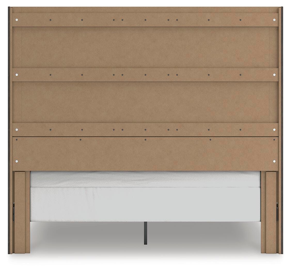 Fraluna King Panel Bed, Dresser, Mirror, Chest and Nightstand