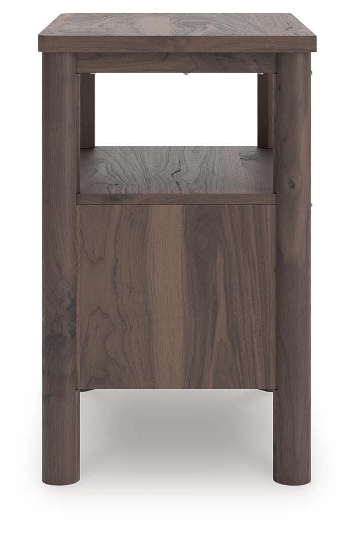 Pamytta Twin Panel Platform Bed, Dresser, Mirror and Nightstand