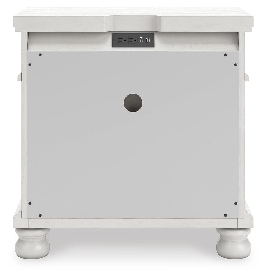 Rowlenstown King Poster Bed, Dresser, Mirror and Nightstand