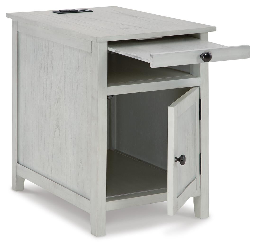 Treytown Chair Side End Table