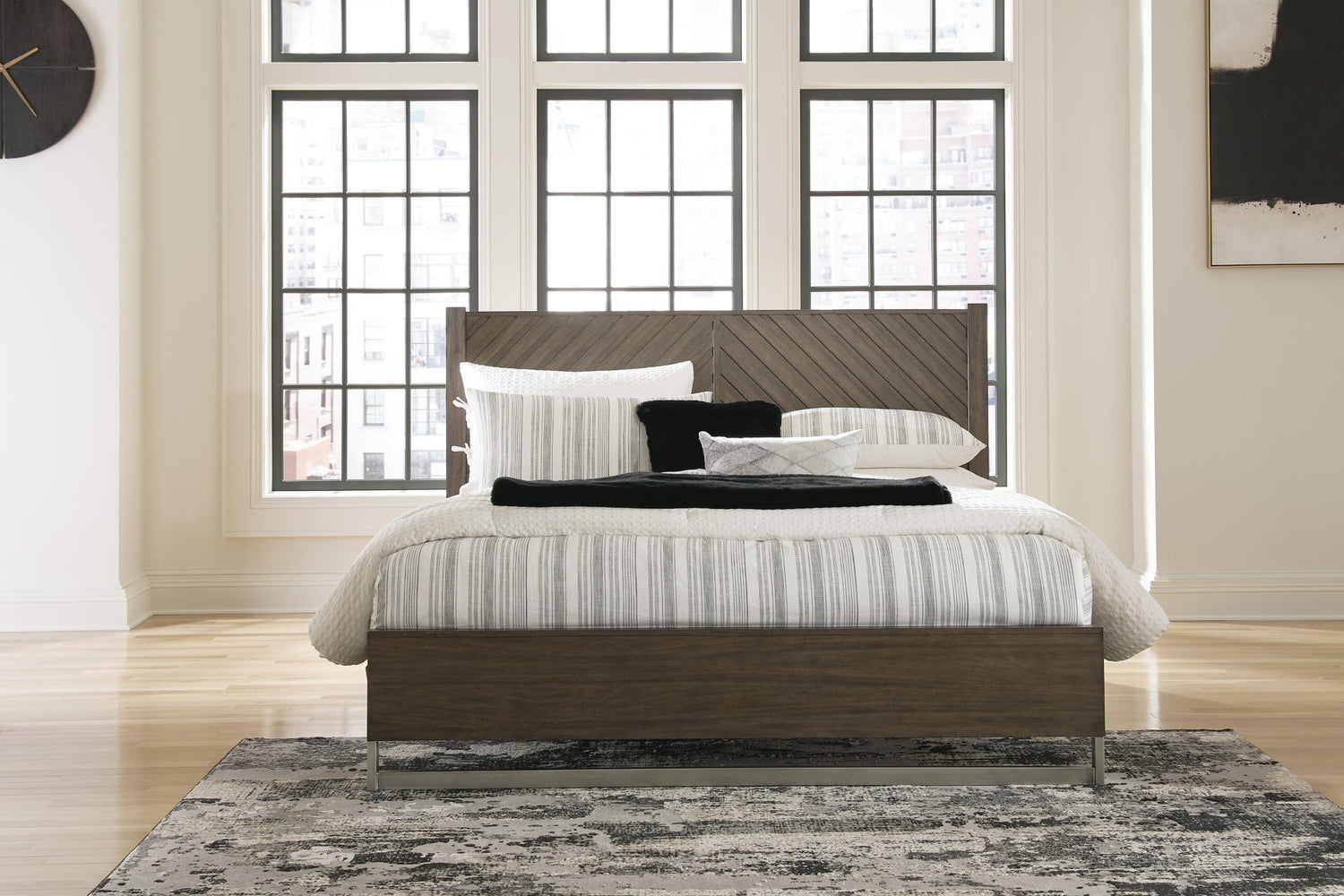 Bedroom > Beds