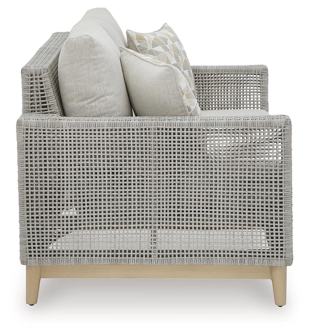 Seton Creek Loveseat w/Cushion