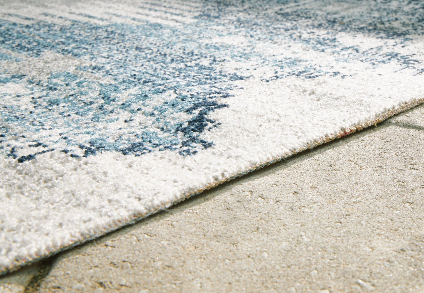 R900102