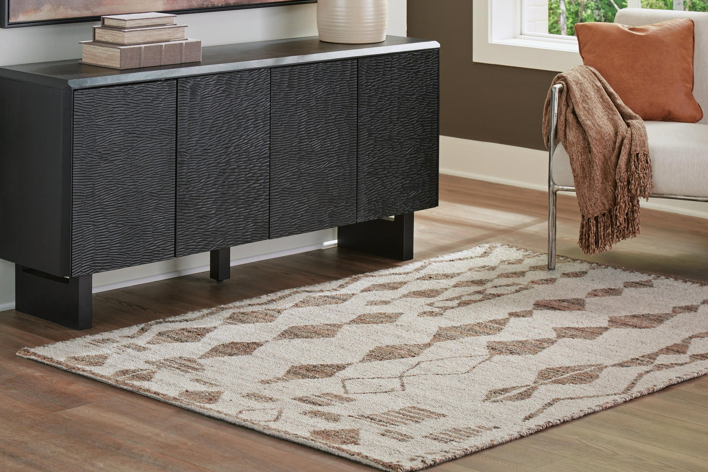 R406792