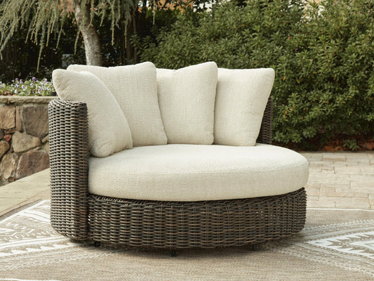 Kimora Swivel Lounge Chair w/Cushion