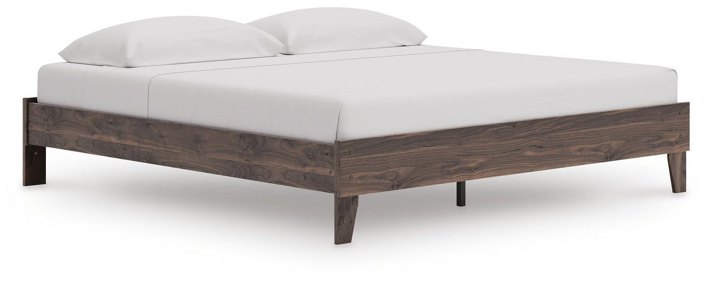 Calverson King Platform Bed