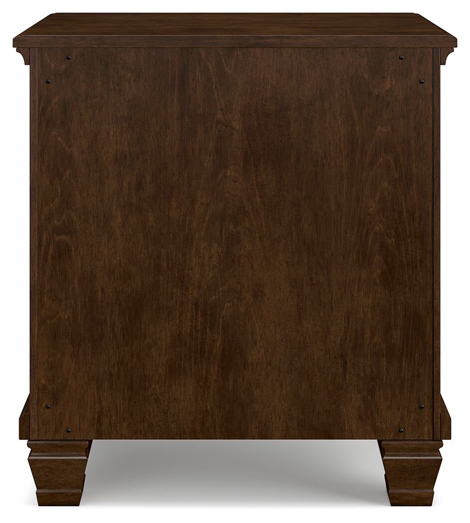 Danabrin Queen Panel Bed with Mirrored Dresser, Chest and Nightstand