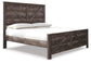 Wynnlow King Crossbuck Panel Bed with Mirrored Dresser, Chest and Nightstand